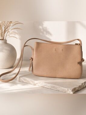Madewell Knotted Crossbody Light Tan Real Leather.